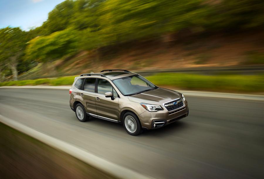  Subaru Forester 2.5i 2016 года  (US) (фото 6 из 8)